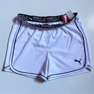NWT Girls Puma Athletic Shorts Size Medium White Black New